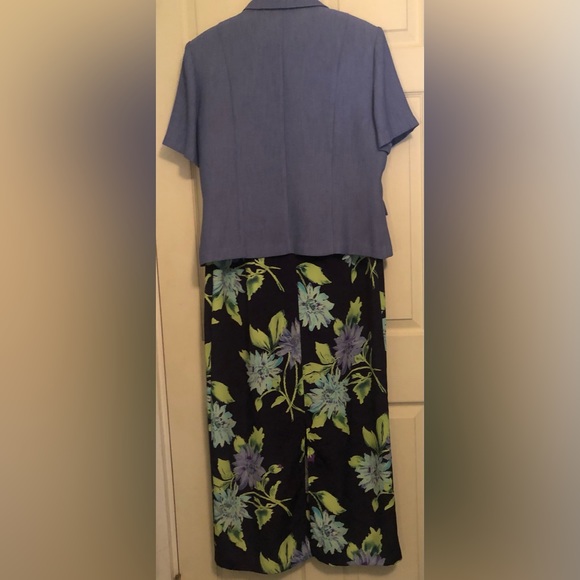 Scarlett 2pc Floral Dress and Jacket - Picture 2 of 6